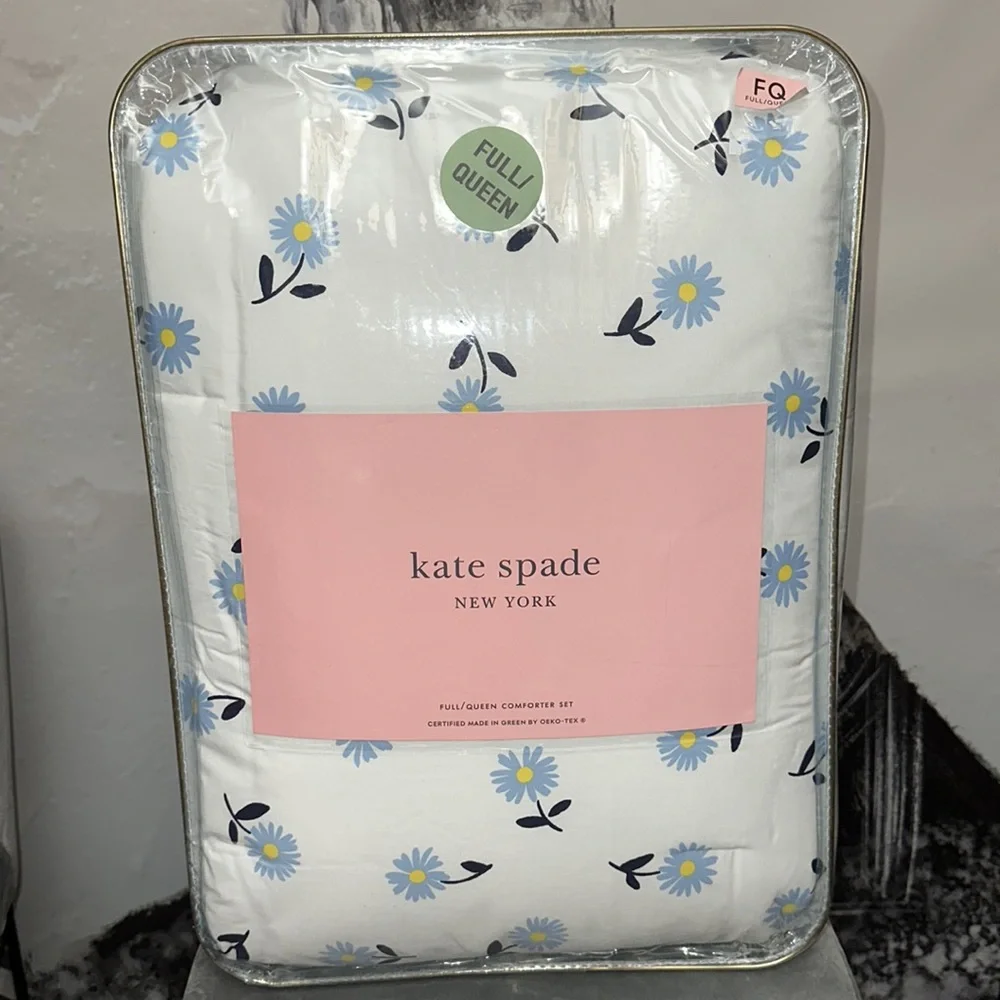 Kate spade full queen comforter set flower power